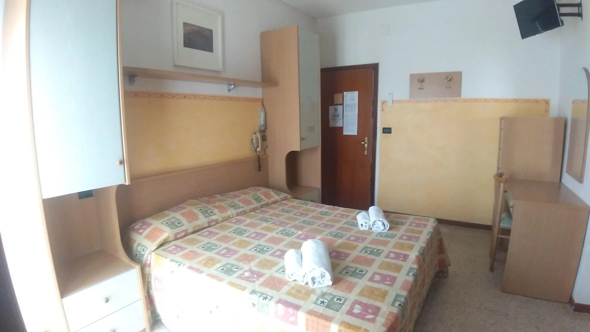 **  Hotel Rosy Bellaria-Igea Marina Italy